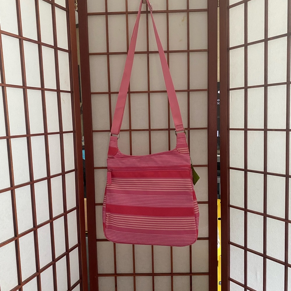Vera Bradley Lighten Up Slim Crossbody NWT!